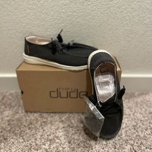 Hey Dude Wendy - Black Chambray - Size 6